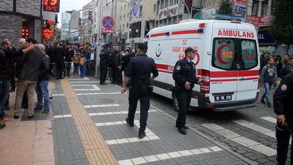 Trabzon'da epilasyon broşürü dağıtanlanlara silahlı saldırı - Sputnik Türkiye