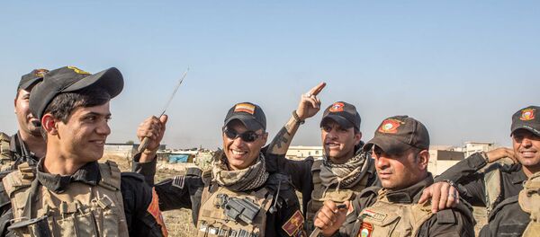 Irak Musul operasyonu-Irak ordusu-Bartilla - Sputnik Türkiye