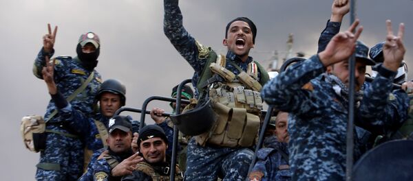Musul operasyonu sırasında Irak askerleri (Irak). - Sputnik Türkiye