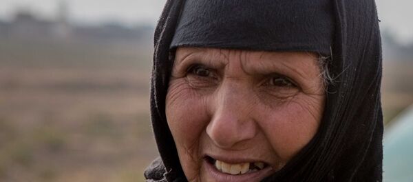 Fezile Mustafa-Musul'da IŞİD'den kaçan kadın - Sputnik Türkiye