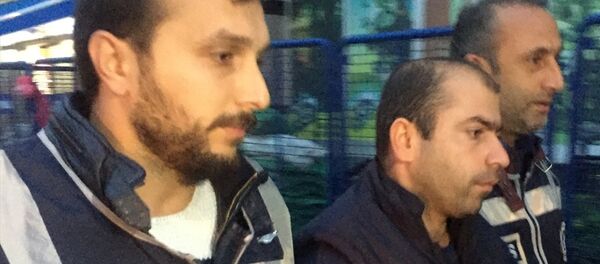 Abdullah Çakıroğlu gözaltına alındı. - Sputnik Türkiye