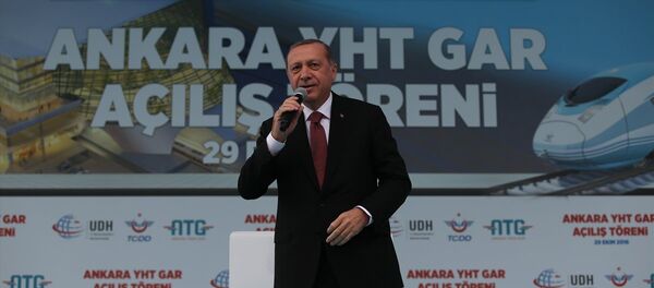 Cumhurbaşkanı Recep Tayyip Erdoğan, Ankara YHT Gar Açılış Töreni'ne katılarak, konuşma yaptı. - Sputnik Türkiye