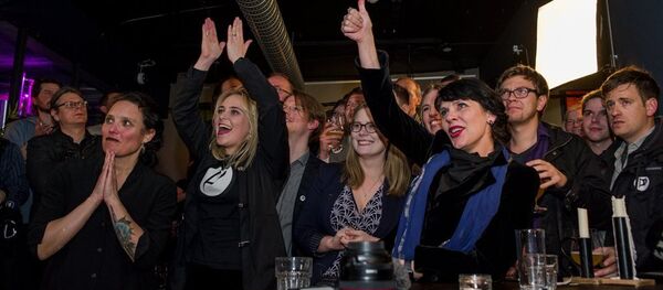 İzlanda - Korsan Parti - Sputnik Türkiye