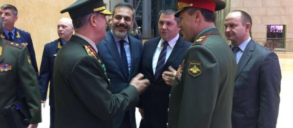 Genelkurmay Başkanı Hulusi Akar Rusya’ya kritik bir ziyaret gerçekleştirdi. Hulusi Akar’la birlikte MİT Müsteşarı Hakan Fidan’ın da Moskova’da olması dikkat çekti. - Sputnik Türkiye