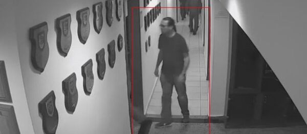 Darbeyi yöneten sivil imamlardan biri de Harun Biniş... Görüntüler Harun Biniş’in de 143. Filo’da olduğunu ortaya koyuyor. - Sputnik Türkiye