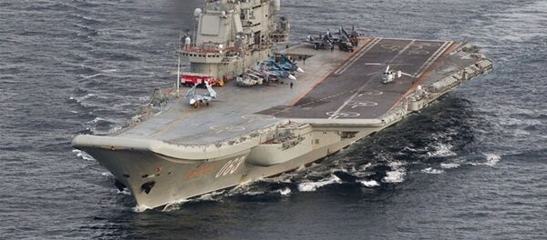 Rusya'nın uçak gemisi Amiral Kuznetsov - Sputnik Türkiye