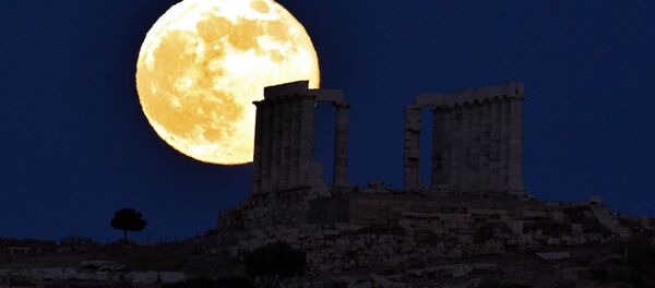 Atina'da Süper Ay Atina'da Süper Ay - Sputnik Türkiye