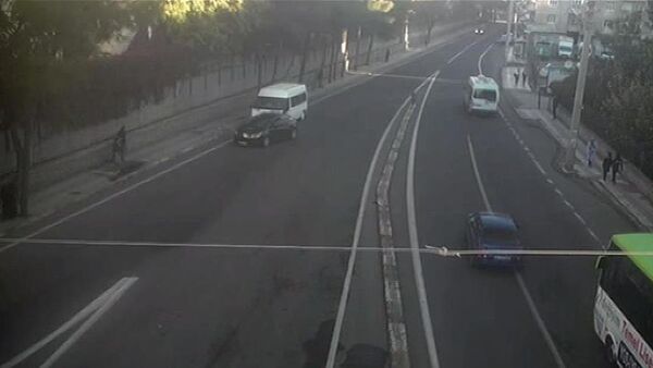 Diyarbakır saldırısında kullanılan minibüs - Sputnik Türkiye
