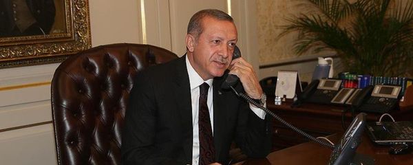 Cumhurbaşkanı Recep Tayyip Erdoğan - telefon - Sputnik Türkiye