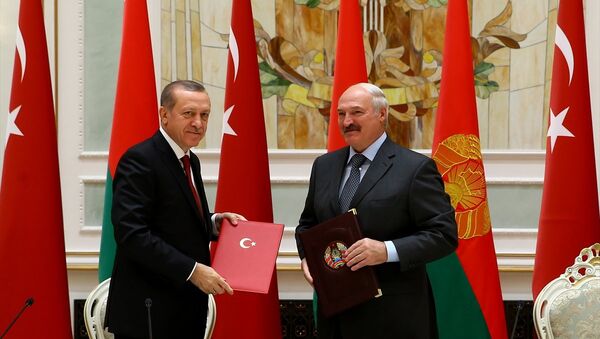 Cumhurbaşkanı Erdoğan, Belarus lideri Alexander Lukaşenko ile ortak basın toplantısı düzenledi - Sputnik Türkiye