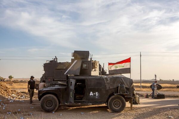 Irak Terörle Mücadele Güçleri, bu sabah saatlerinde Musul'un doğusundaki stratejik öneme sahip Kerküklü mahallesini günlerdir yaşanan şiddetli çatışmaların ardından geri aldı. - Sputnik Türkiye