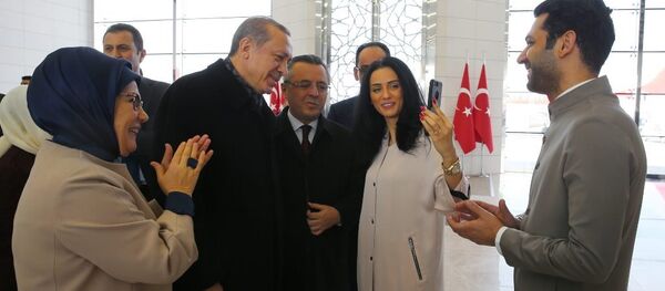 Cumhurbaşkanı Erdoğan 'Facetime' ile kız istedi - Sputnik Türkiye