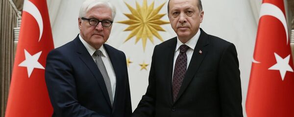 Cumhurbaşkanı Recep Tayyip Erdoğan, Cumhurbaşkanlığı Külliyesi'nde Almanya Dışişleri Bakanı Frank-Walter Steinmeier'i kabul etti. - Sputnik Türkiye