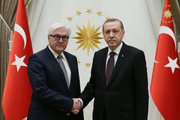 Cumhurbaşkanı Recep Tayyip Erdoğan, Cumhurbaşkanlığı Külliyesi'nde Almanya Dışişleri Bakanı Frank-Walter Steinmeier'i kabul etti. - Sputnik Türkiye