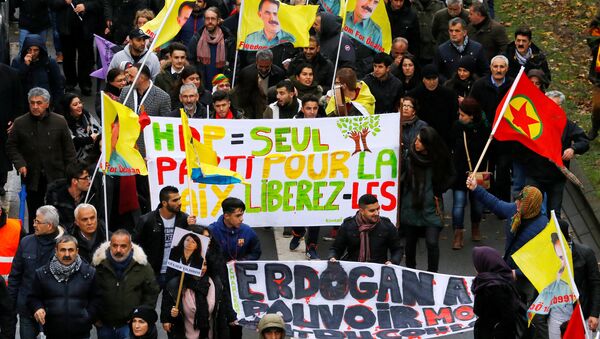 Brüksel'de Erdoğan karşıtı protestolar - Sputnik Türkiye