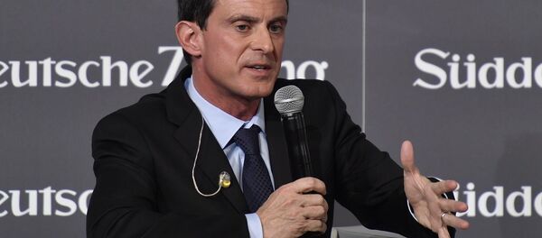 Fransa Başbakanı Manuel Valls Fransa Başbakanı Manuel Valls - Sputnik Türkiye