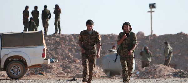 Rakka'nın kuzeyindeki Demokratik Suriye Güçleri (DSG) - Sputnik Türkiye