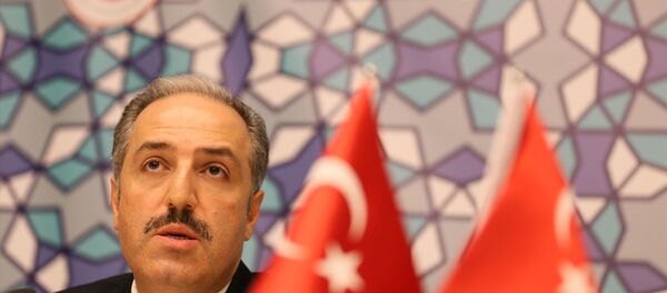 AK Parti İstanbul Milletvekili ve TBMM İnsan Hakları Komisyonu Başkanı Mustafa Yeneroğlu - Sputnik Türkiye