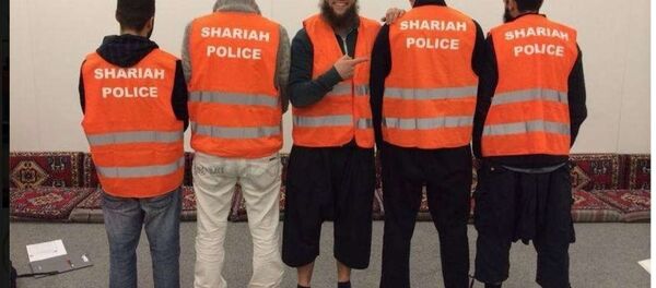 Almanya'da Şeriat polisi - Sputnik Türkiye