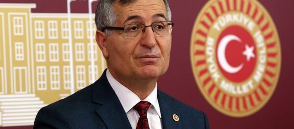 Özcan Yeniçeri Özcan Yeniçeri - Sputnik Türkiye