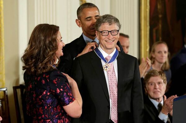 Barack Obama - Bill and Melinda Gates - Sputnik Türkiye