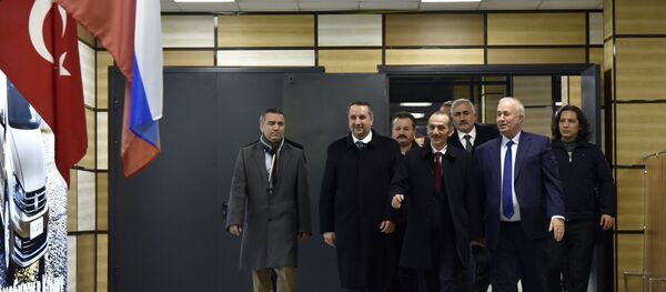 Kırım'daki Türk heyeti / Hasan Cengiz - Sputnik Türkiye