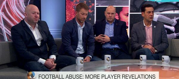 BBC'de eskiden uğradıkları cinsel tacizi itiraf eden futbolcular - Sputnik Türkiye