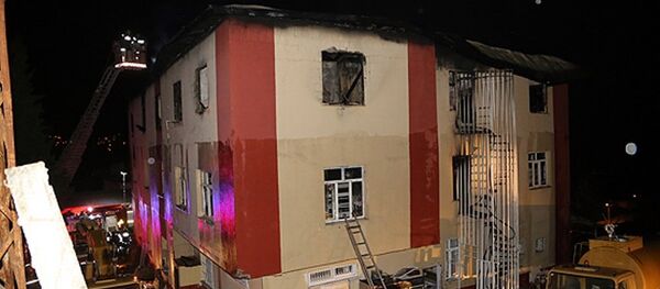 Adana'da öğrenci yurdunda yangın - Sputnik Türkiye