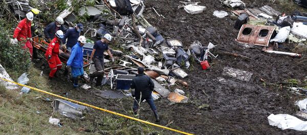 Brezilyalı futbolcuları da taşıyan uçak Kolombiya'da düştü - Sputnik Türkiye