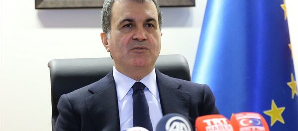 Ömer Çelik, Brüksel'de basın toplantısı düzenleyerek AB ile gelinen son nokta konusunda bilgiler verdi - Sputnik Türkiye