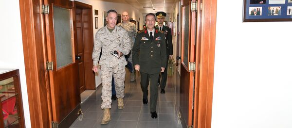 Hulusi Akar - Joseph Dunford - Sputnik Türkiye