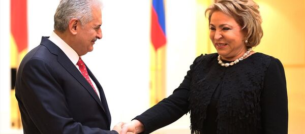 Valentina Matviyenko- Binali Yıldırım - Sputnik Türkiye