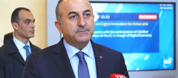 Mevlüt Çavuşoğlu, Brüksel'de basın mensuplarına açıklamada bulundu - Sputnik Türkiye