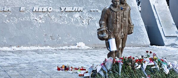 Düşürülen Rus uçağının pilotu Peşkov'un anısına sergi açıldı Düşürülen Rus uçağının pilotu Peşkov'un anısına sergi açıldı - Sputnik Türkiye