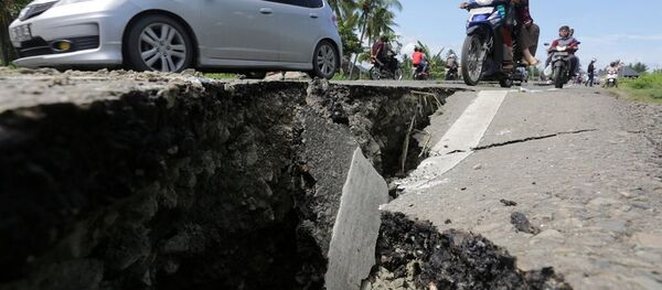 Endonezya deprem - Sputnik Türkiye