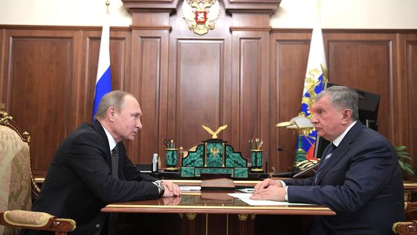 Rusya Devlet Başkanı Putin ve Rosneft Başkanı İgor Seçin - Sputnik Türkiye