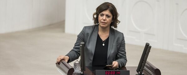 HDP Adana Milletvekili Meral Danış Beştaş - Sputnik Türkiye