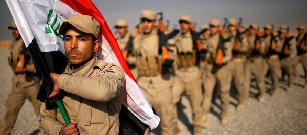 Irak'taki Mahmur Kampı'nda eğitim gören Haşdi Şabi milisleri - Sputnik Türkiye