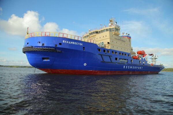 Rusya Federal Deniz ve Nehir Ulaşımı Ajansı’nın talimatıyla Vıyborg Tersanesi’nde yapılan dünyanın en güçlü buzkıran gemisi Vladivostok - Sputnik Türkiye