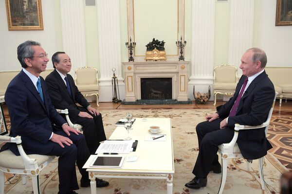 Putin, Japon Nippon televizyonu ve Yomiuri gazetesine röportaj verdi. Putin, Japon Nippon televizyonu ve Yomiuri gazetesine röportaj verdi. - Sputnik Türkiye