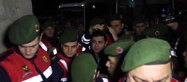 Selahattin Demirtaş, sağlık kontrolünden geçirildi - Sputnik Türkiye