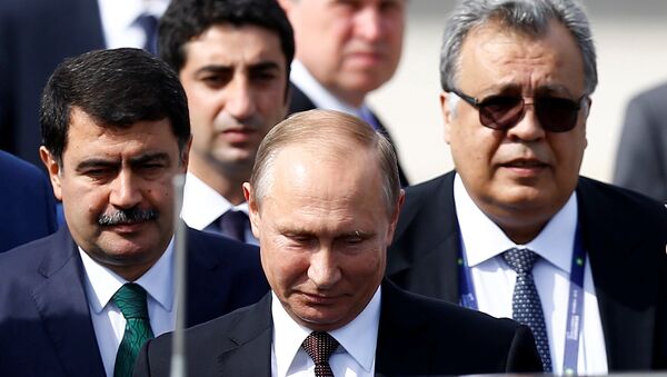 Rusya'nın Ankara Büyükelçisi Andrey Karlov- Rusya Devlet Başkanı Vladimir Putin - Sputnik Türkiye