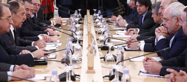 Rusya Dışişleri Bakanı Sergey Lavrov, Türkiye Dışişleri Bakanı Mevlüt Çavuşoğlu ve İran Dışişleri Bakanı Muhammed Cevad Zarif - Sputnik Türkiye