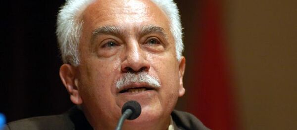 Doğu Perinçek - Sputnik Türkiye