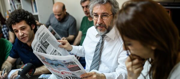 Can Dündar - Özgür Gündem - Sputnik Türkiye