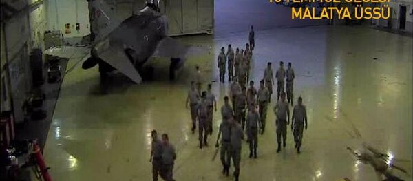 Darbe girişimi gecesinde Malatya'daki askeri üste yaşananlar - Sputnik Türkiye