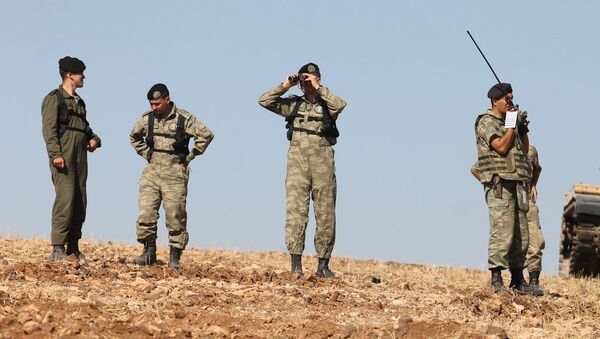 El bab bölgesinde keşif yapan Türk askerleri - Sputnik Türkiye