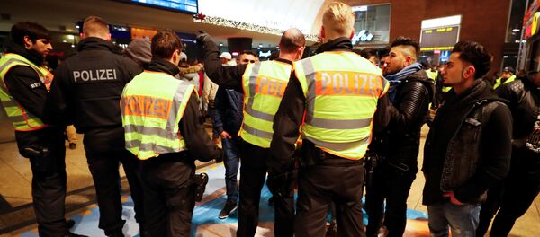 Köln'deki yeni yıl kutlamalarında olağanüstü önlem - Sputnik Türkiye