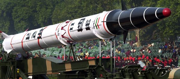 Agni-IV uzun menzilli füzesi - Sputnik Türkiye