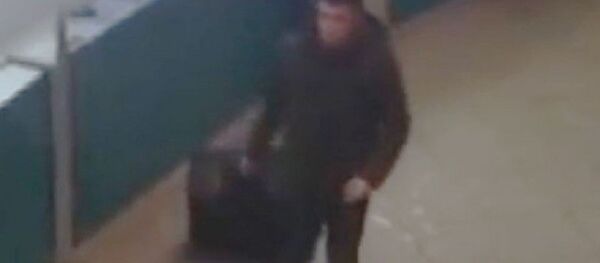 Reina saldırganının Konya otogarında çekilen güvenlik görüntüleri Reina saldırganının Konya otogarında çekilen güvenlik görüntüleri - Sputnik Türkiye